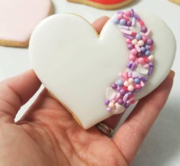 Asymetrical Heart Cutter