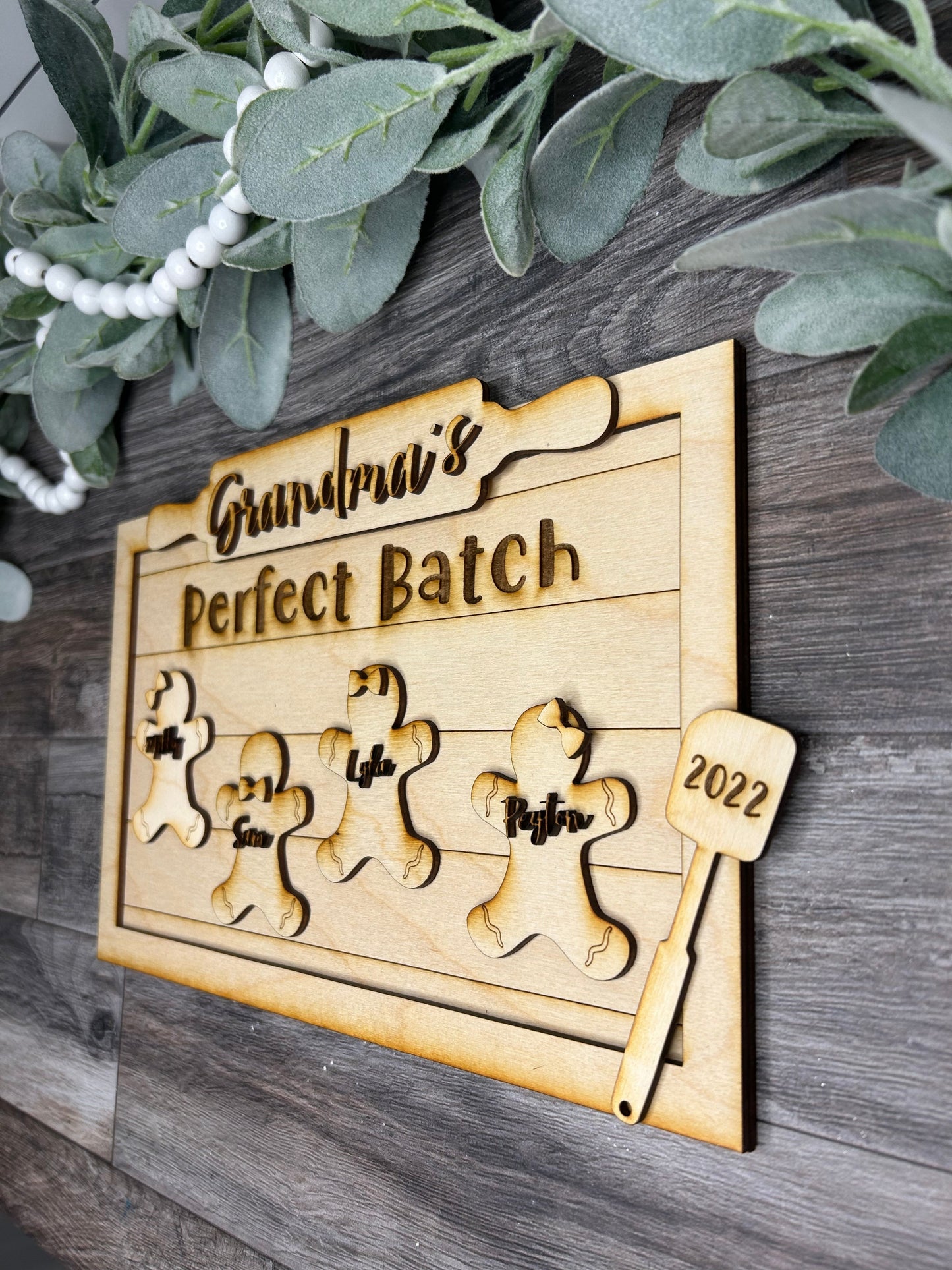 The Perfect Batch - Gingerbread Kids - Personalized Standing Décor - DIY Kit