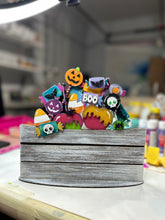 Load image into Gallery viewer, Crate - Interchangeable -  DIY Kit
