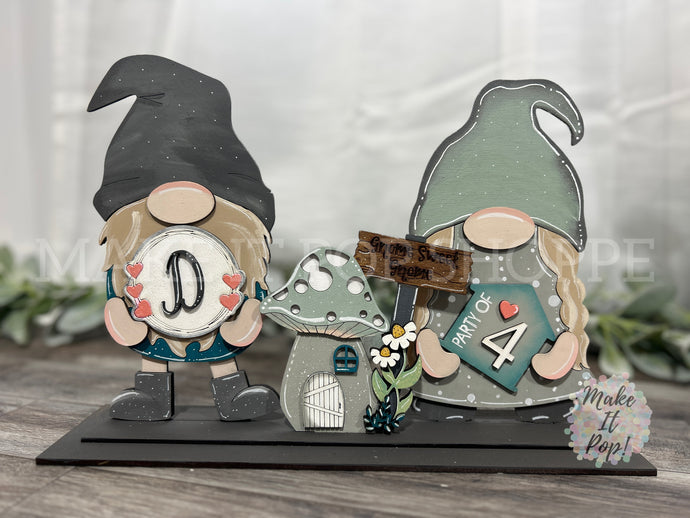 Pair of Gnomes - Interchangeable Standing - DIY Kit