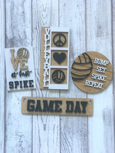Load image into Gallery viewer, Wagon/Crate Décor - Interchangeable DIY Kit
