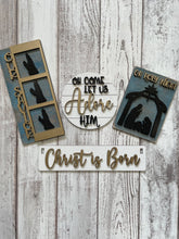 Load image into Gallery viewer, Wagon/Crate Décor - Interchangeable DIY Kit
