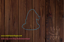 Load image into Gallery viewer, Witch&#39;s Hat Cutter
