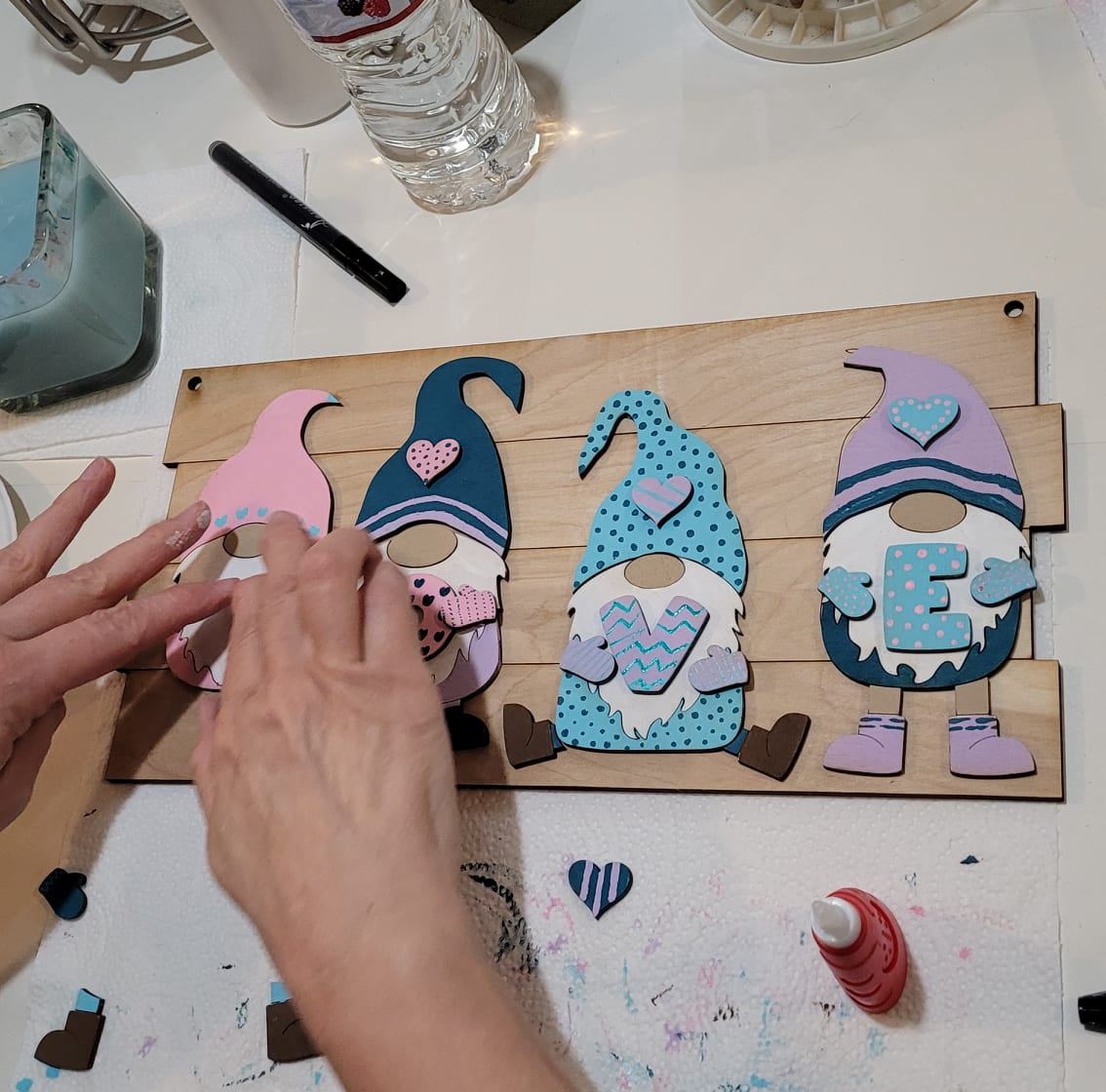 Gnome Love - Door Hanger Sign - DIY KIT