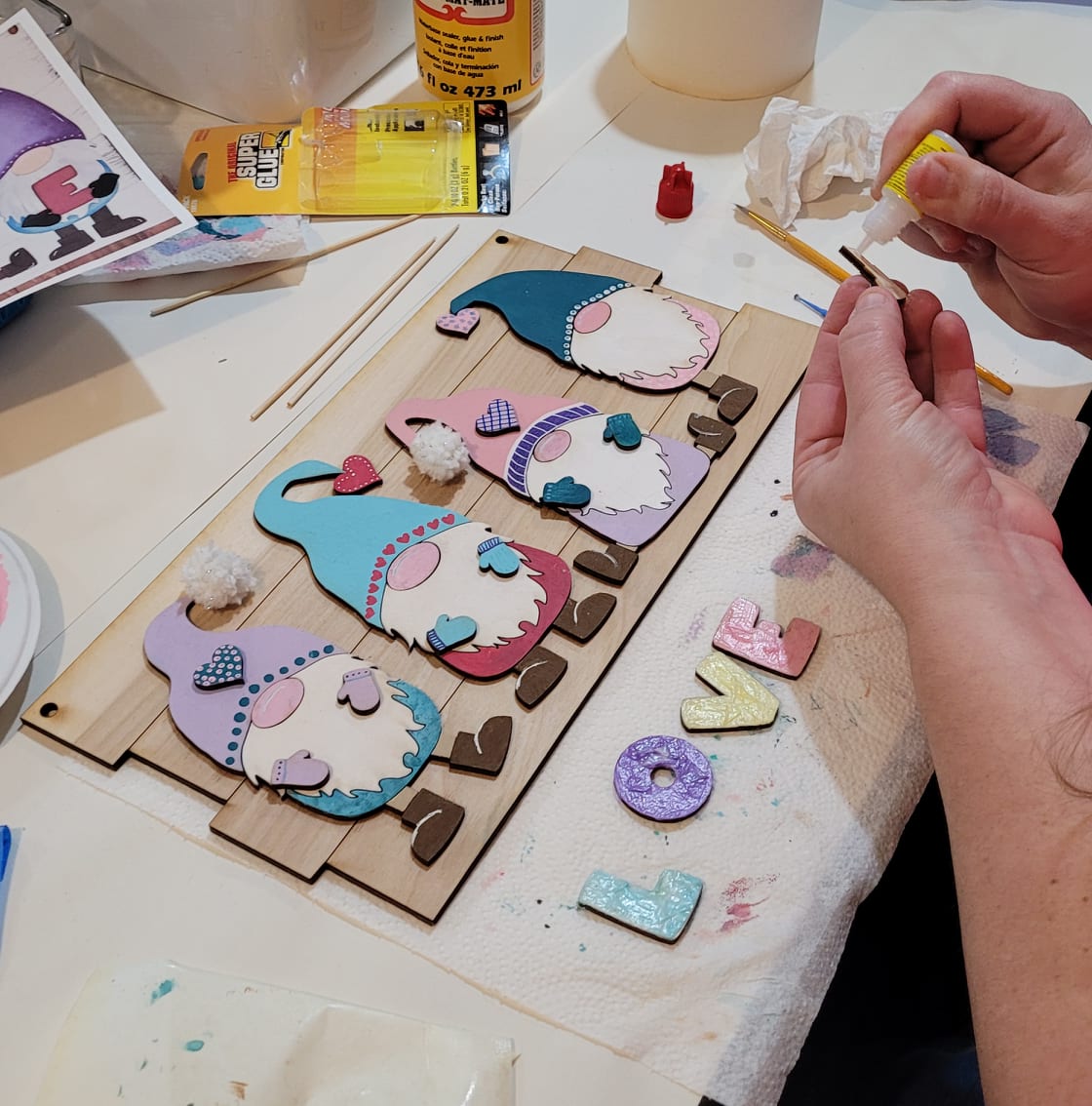 Gnome Love - Door Hanger Sign - DIY KIT