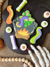 Load image into Gallery viewer, Cauldron Platter

