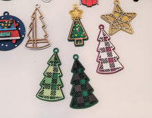 Load image into Gallery viewer, Christmas Tree Ornaments  - DIY Kit
