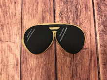 Load image into Gallery viewer, Aviator Glasses Cutter
