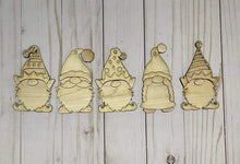 Load image into Gallery viewer, Christmas Gnomes Ornaments  - DIY Kit
