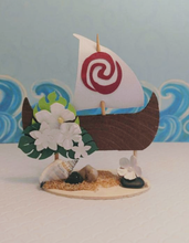 Load image into Gallery viewer, Hawaiian Cake Topper
