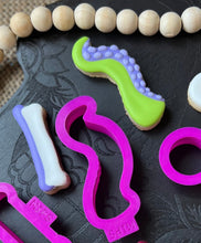 Load image into Gallery viewer, Tentacle Cutter
