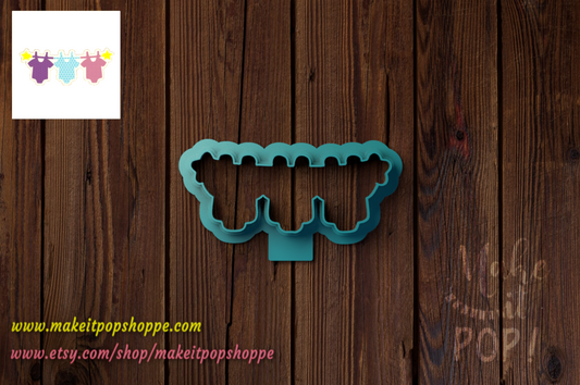 Baby Bunting - 3 Flag Cutter