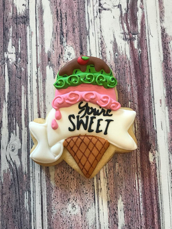 Ice Cream with Banner Cutter