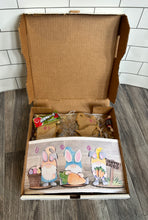 Load image into Gallery viewer, Easter Gnomes - Shelf Sitter Decor - DIY KIT
