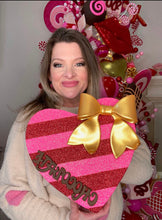 Load image into Gallery viewer, Valentine Chocolate Box - Cupcakes for Grace
